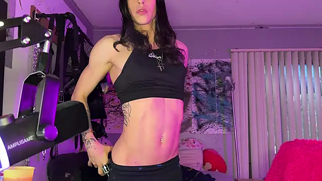 xoFrankie online show from April 14, 2:00 am