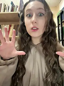 FroggyAnna online show from March 28, 3:44 pm