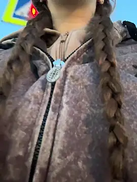 FroggyAnna online show from March 14, 4:19 pm