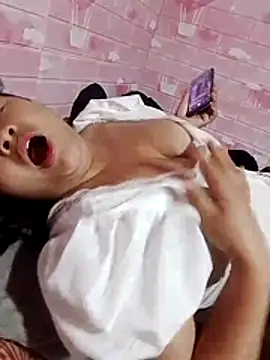 girl-babi online show from May 15, 11:07 pm