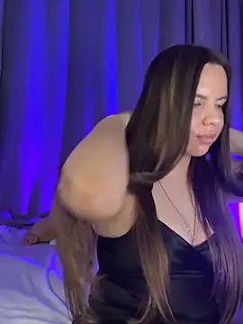 Chloe loo online show from September 21, 7:23 pm