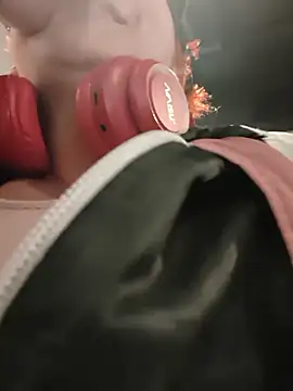 Mariana-94 online show from March 4, 11:39 am