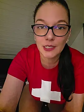 Swiss Lady online show from June 3, 9:09 pm