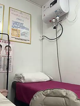 Baby-mmm online show from March 17, 4:05 am