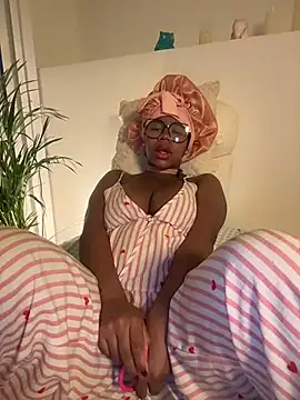 Sweet-Jade online show from July 17, 10:30 am