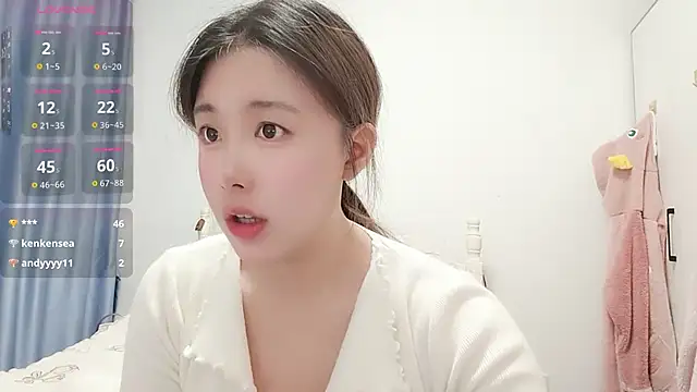 Luna 868 online show from December 18, 5:18 pm