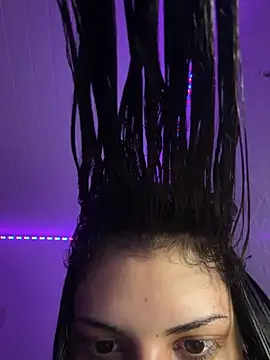 luluzinhax online show from March 30, 4:23 am