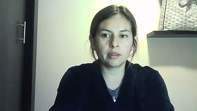 Valery  Rouse  online show from April 10, 12:27 am