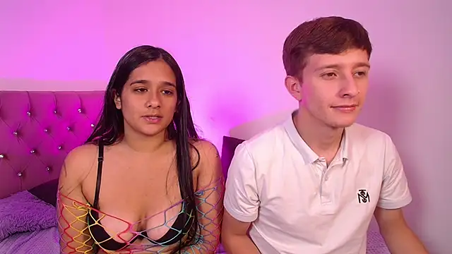 mae nathan  online show from May 18, 7:09 pm