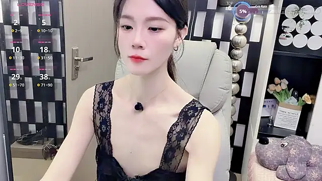 Yueyue-MM online show from May 11, 2:02 am