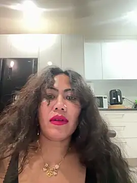 Lindarossyta online show from June 14, 6:41 pm