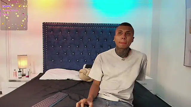 Damian and roxanne online show from April 1, 12:39 pm