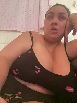 bruna438 online show from May 6, 1:48 pm