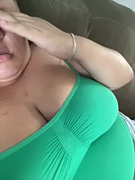 bruna438 online show from March 14, 12:28 pm