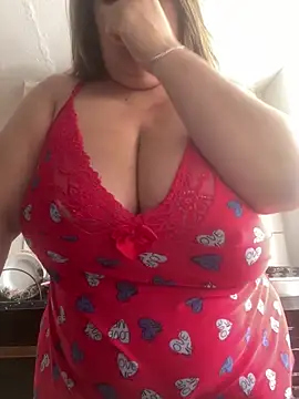 bruna438 online show from May 24, 12:59 pm