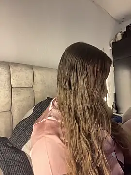 AnnyLopezzz  online show from March 30, 6:35 am