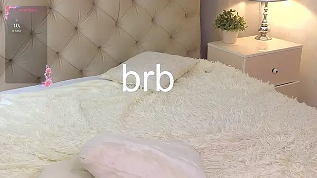 krissshoww online show from November 10, 2:28 am