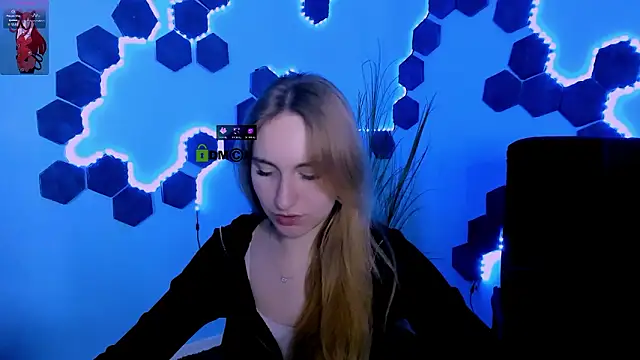 beauty ginger  online show from March 10, 10:58 pm