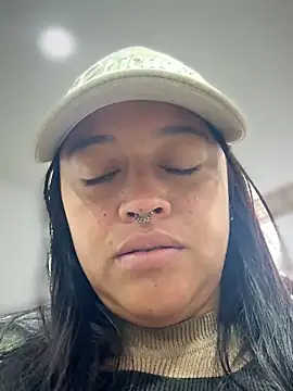 -Mia1 online show from March 9, 12:30 pm