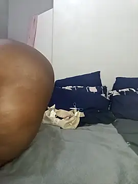 ASSQUEEN37Xx online show from April 7, 2:57 am