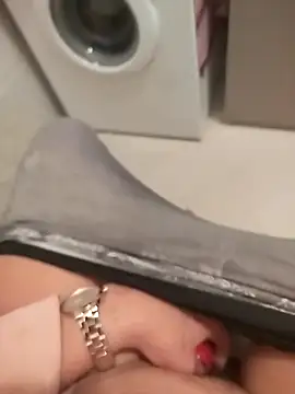 TaraWild online show from December 22, 7:17 pm