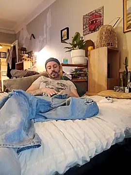 branletteur online show from April 26, 2:42 am