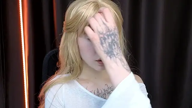 YukiMisa online show from December 16, 4:46 pm