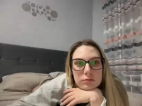 NikexPretty online show from March 30, 8:41 pm