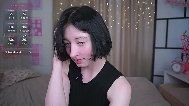 JuanaFriesz online show from April 5, 9:19 am