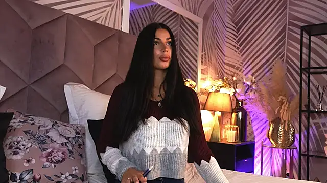 EvaRhea online show from March 24, 4:40 am