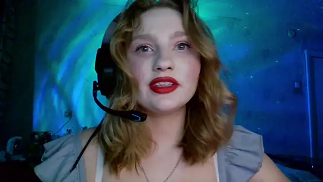 pr In cess  online show from July 7, 9:39 pm