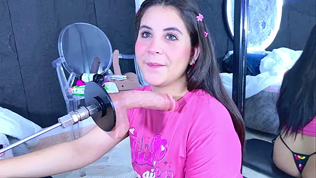 LizzyOlsen online show from February 11, 5:53 am