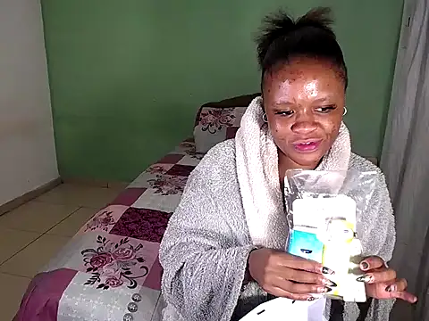 BendMeOverXX online show from March 5, 9:32 pm