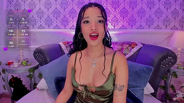 DaniCollinn  online show from March 16, 10:13 pm