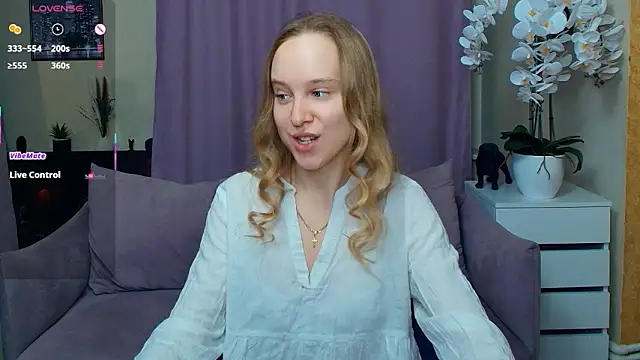 SoonMoor online show from March 28, 6:40 pm