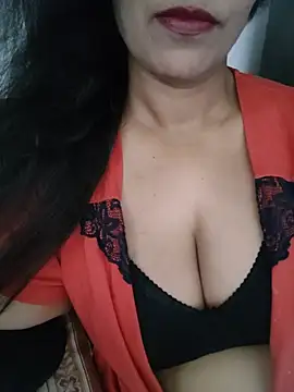 Deepa Sharma143 online show from May 28, 1:58 am