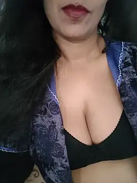 Deepa Sharma143 online show from May 31, 2:28 am
