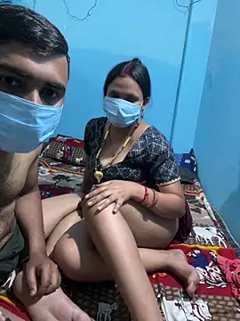 GIRLSDREAMBOY online show from March 16, 1:15 pm