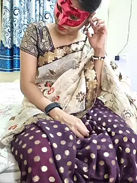 hot spicey online show from April 23, 5:26 pm