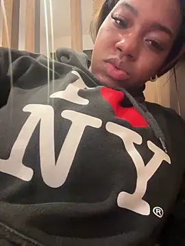 MiaPersie online show from March 13, 4:19 pm