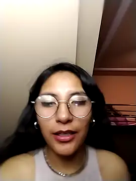 Regina Shine online show from December 14, 8:31 am