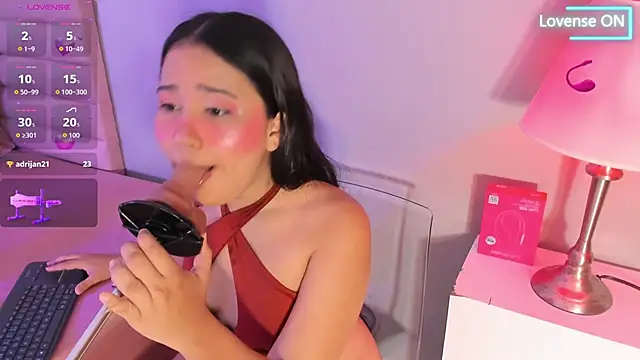 emma clarke  online show from April 8, 3:41 am