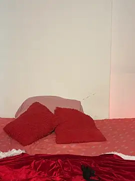 Dark chanel online show from April 12, 3:42 am