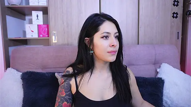 SophiieCumsx online show from March 6, 10:16 pm