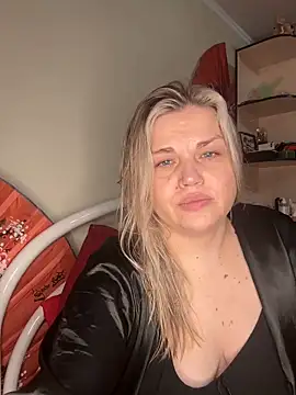 Nayvessa online show from November 25, 6:42 pm