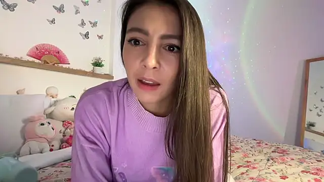 keirasworld online show from August 3, 12:14 am
