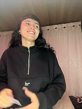 XBODTRIIPX online show from April 7, 4:14 am