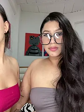 Sweet and Rous0 online show from August 5, 1:23 am