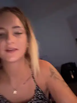 Lyra XX online show from July 3, 10:38 pm