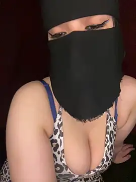 RooVaaN-Xx online show from April 27, 11:35 pm